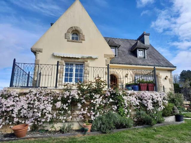 Maison vente à Guingamp, Bretagne