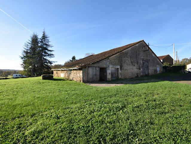 Maison vente à Le Pinier, Montbron
