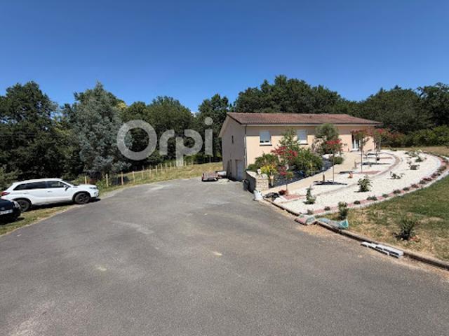 Maison vente à Rochechouart, Gorre