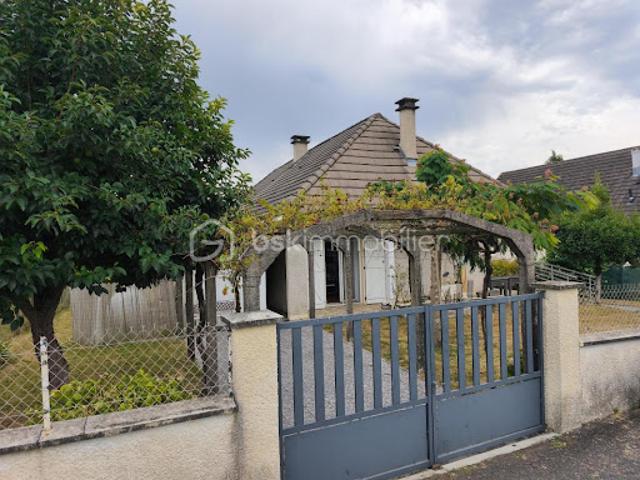 Maison vente à Oloron-Sainte-Marie, Lasseube