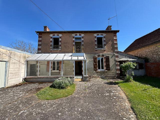 Maison vente à Auxerre, Fleury-la-vallée