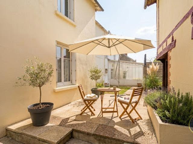 Maison vente à Le Douzy, Vieillevigne