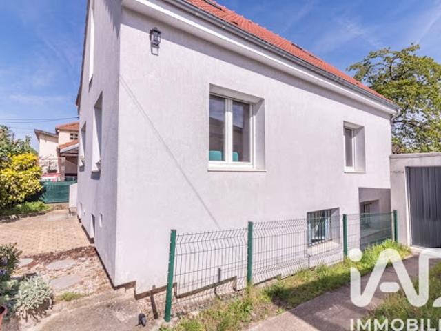 Maison vente à Saint-Germain-en-Laye, Carrières-sur-seine