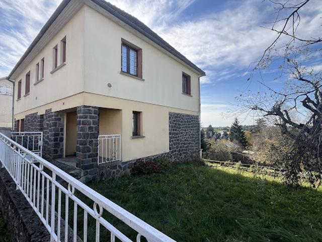 Maison vente à Mauriac