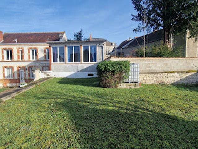 Maison vente à Avallon, Ancy-le-franc