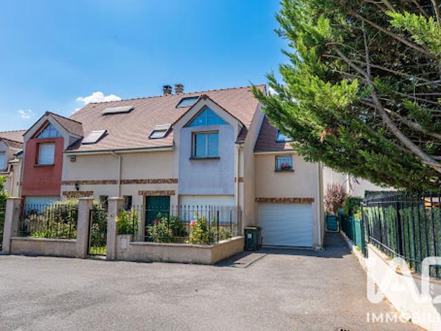 Maison vente à Saint-Germain-en-Laye, Carrières-sur-seine
