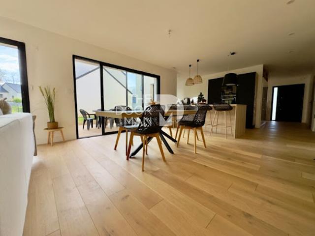 Maison vente à Laval, Changé