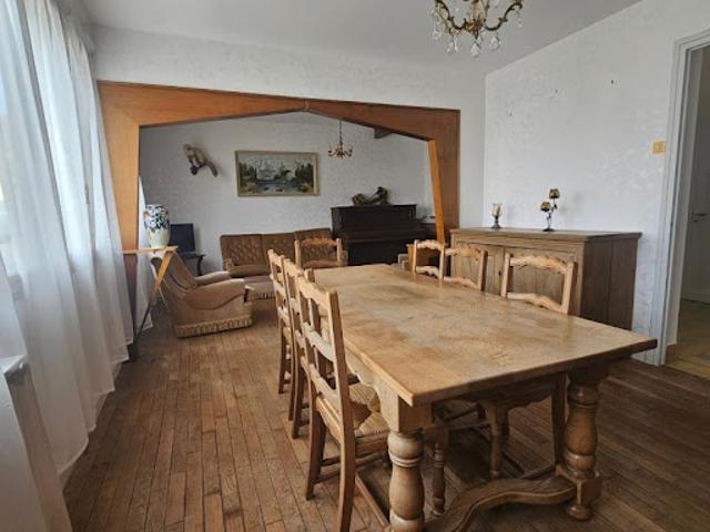Maison vente à Vervins, Brunehamel
