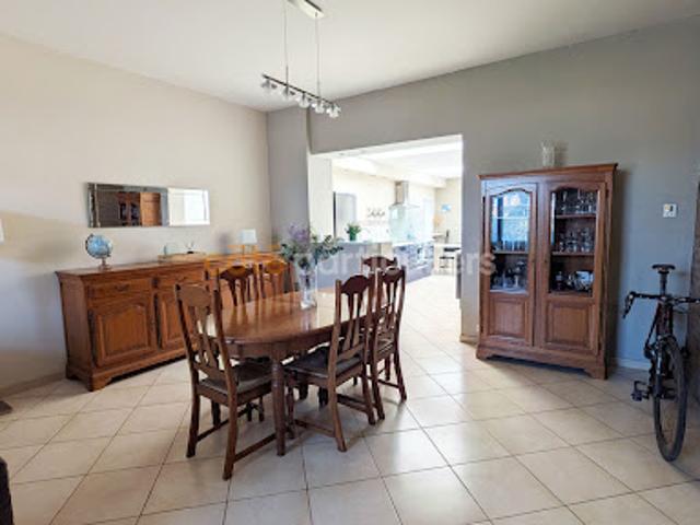 Maison vente à Lille, Camphin-en-pévèle