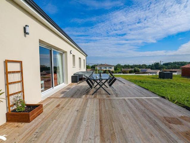 Maison vente à Cognac, Genac