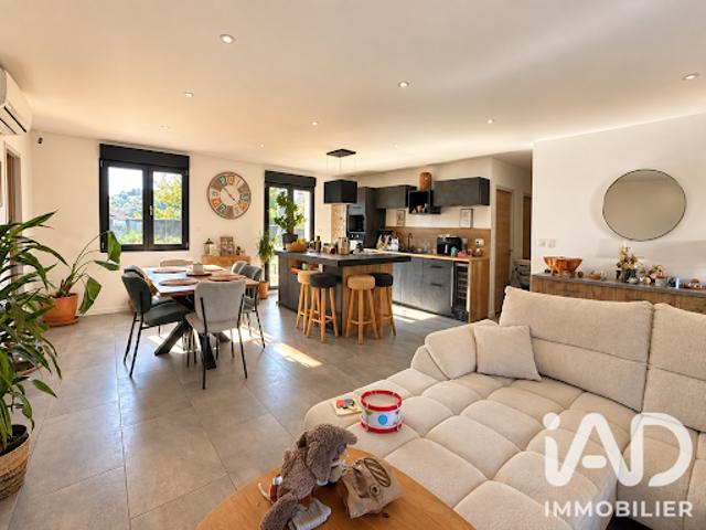 Maison vente à Vienne, Monsteroux-milieu