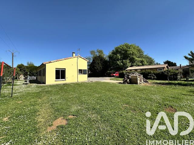 Maison vente à Confolens, Montjean