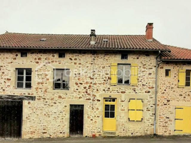 Maison vente à Confolens, Saint-christophe