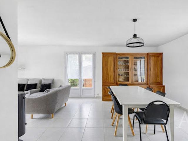 Maison vente à La Roche-sur-Yon, La Bernardière