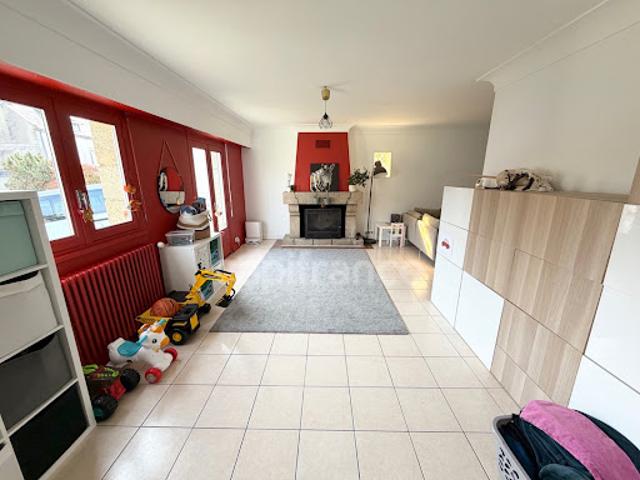 Maison vente à Penn ar Roz, Châteauneuf-du-Faou