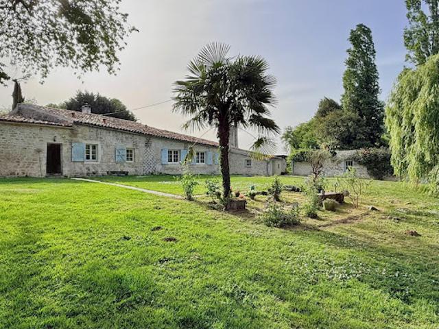 Maison vente à Saintes, Le Douhet