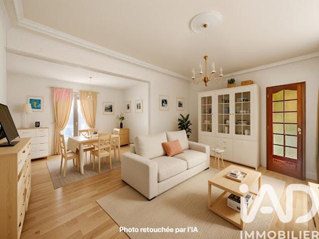 Maison vente à Melun, Pringy