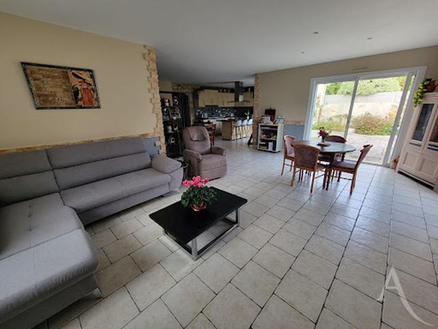 Maison vente à La Roche-sur-Yon, Saint-etienne-du-bois