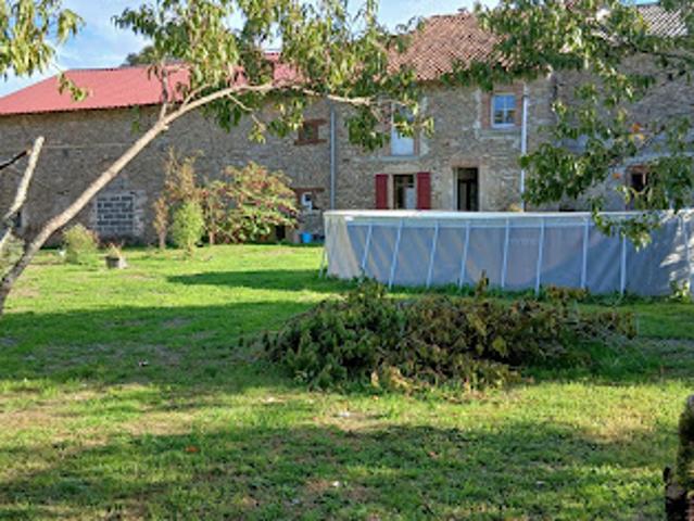 Maison vente à Cros, Dompierre-les-Églises