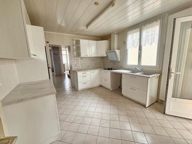 Maison vente à Bressuire, Saint-jacques-de-thouars