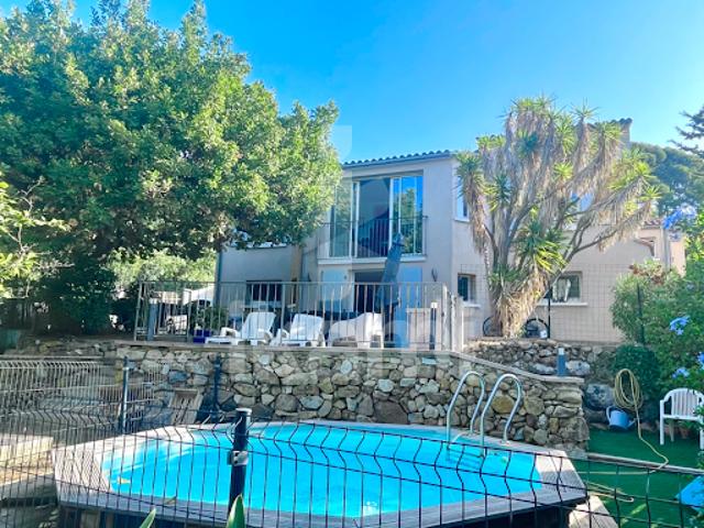 Maison vente à Arrondissement de Toulon, Six-fours-les-plages