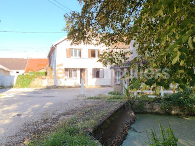 Maison vente à Chaussin, Jura