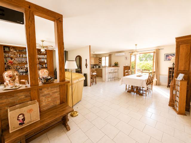 Maison vente à Saint-Amand-Montrond, Saint-georges-de-poisieux