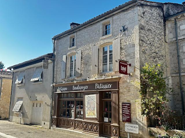Maison vente à Niort, Magné