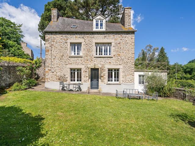 Maison vente à Dinan, Bretagne