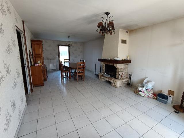 Maison vente à Montluçon, Montmarault