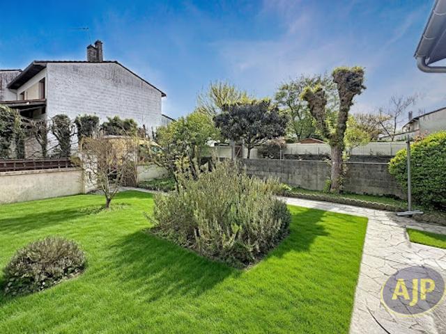 Maison vente à Bordeaux, Pessac