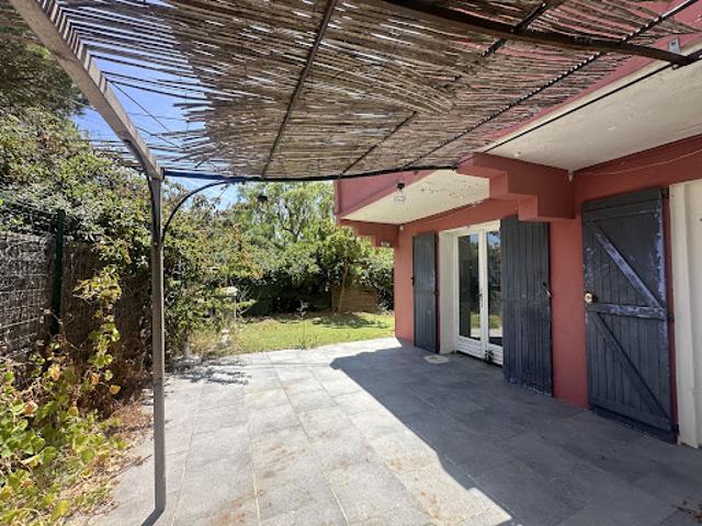 Maison vente à Arrondissement de Toulon, Hyères