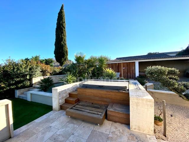 Maison vente à Nîmes, Saint-siffret