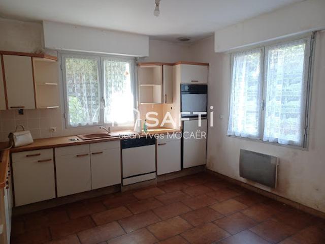 Maison vente à Penn ar Roz, Châteauneuf-du-Faou