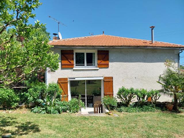 Maison vente à Confolens, Tessonnière