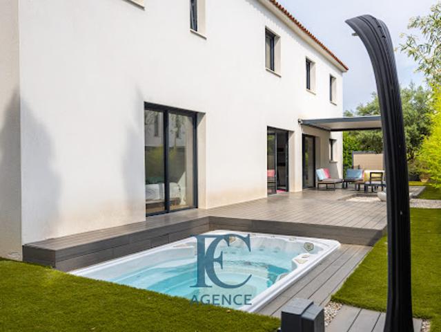 Maison vente à Arrondissement de Toulon, Six-fours-les-plages