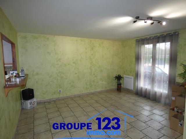 Maison vente à Auxerre, Champlost