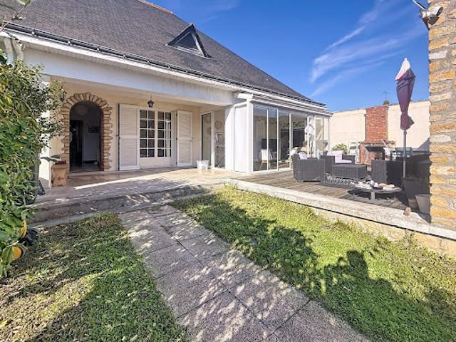 Maison vente à Tours, Montlouis