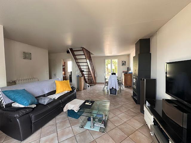 Maison vente à Sens, Soucy