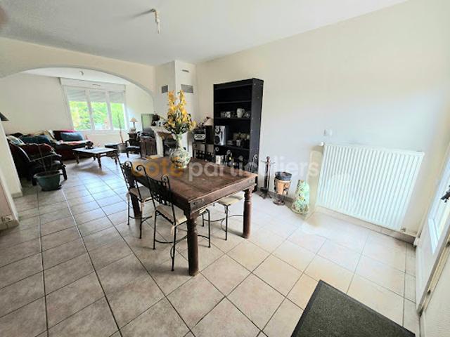 Maison vente à Sens, Fouchères