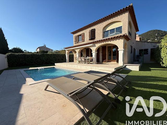 Maison vente à Arrondissement de Toulon, Carqueiranne