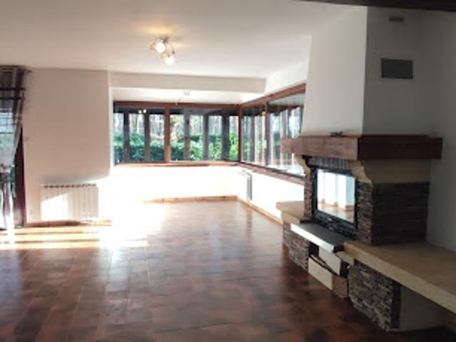 Maison vente à Montargis, Ferrières-en-gâtinais