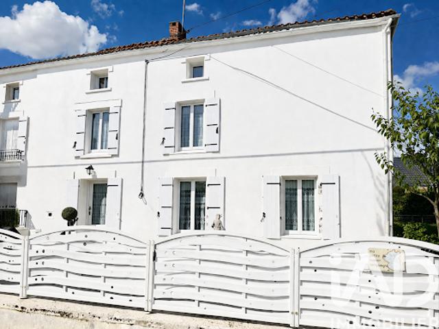 Maison vente à Confolens, Abzac