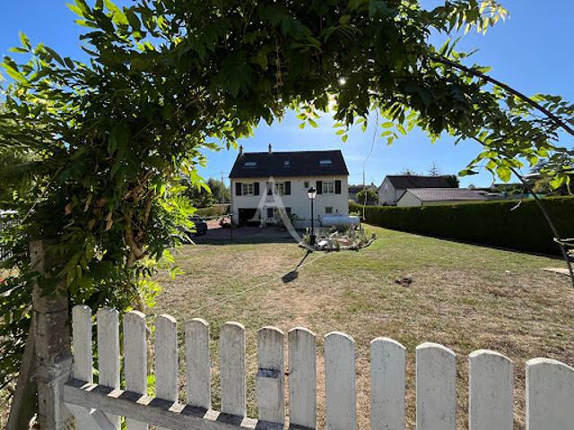 Maison vente à La Garenne, Luzillé
