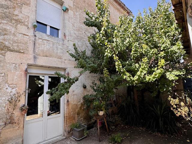 Maison vente à Confolens, Mansle