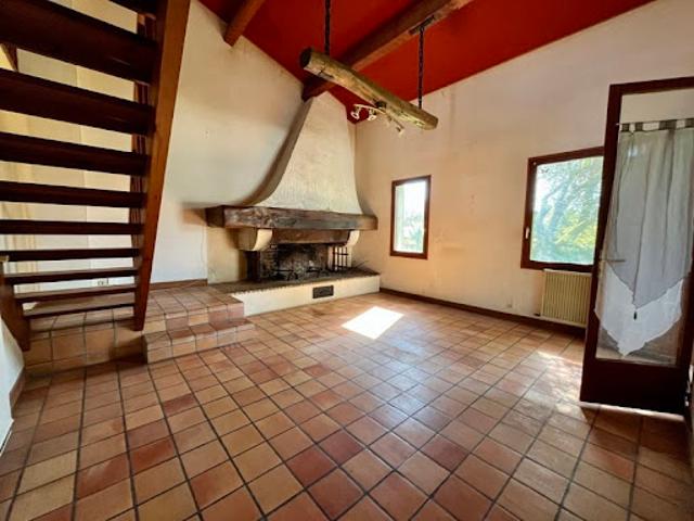Maison vente à Saint-Jean-d'Angély, Matha