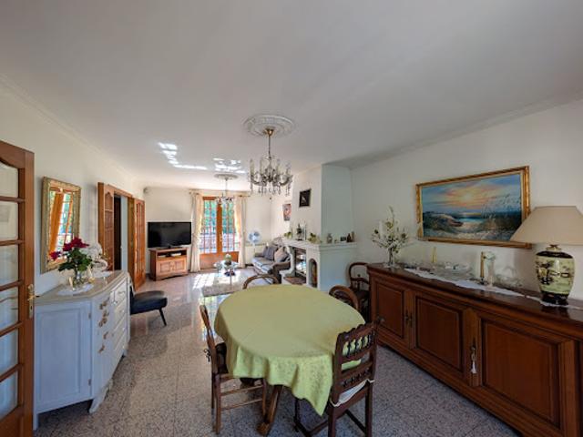 Maison vente à Évry, Montgeron