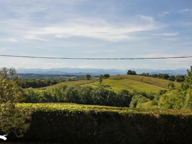 Maison vente à Oloron-Sainte-Marie, Burgaronne