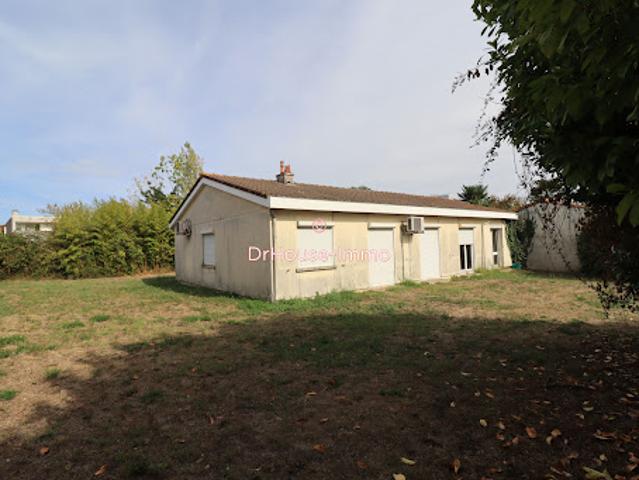 Bureau vente à Génicart, Lormont