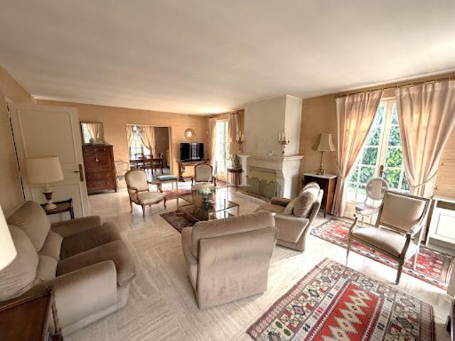 Maison vente à Bourges, Fussy